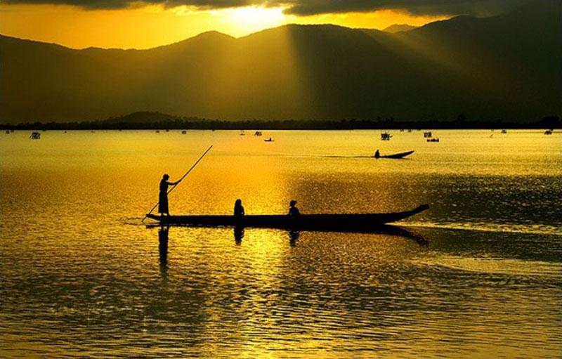 Hồ Lăk