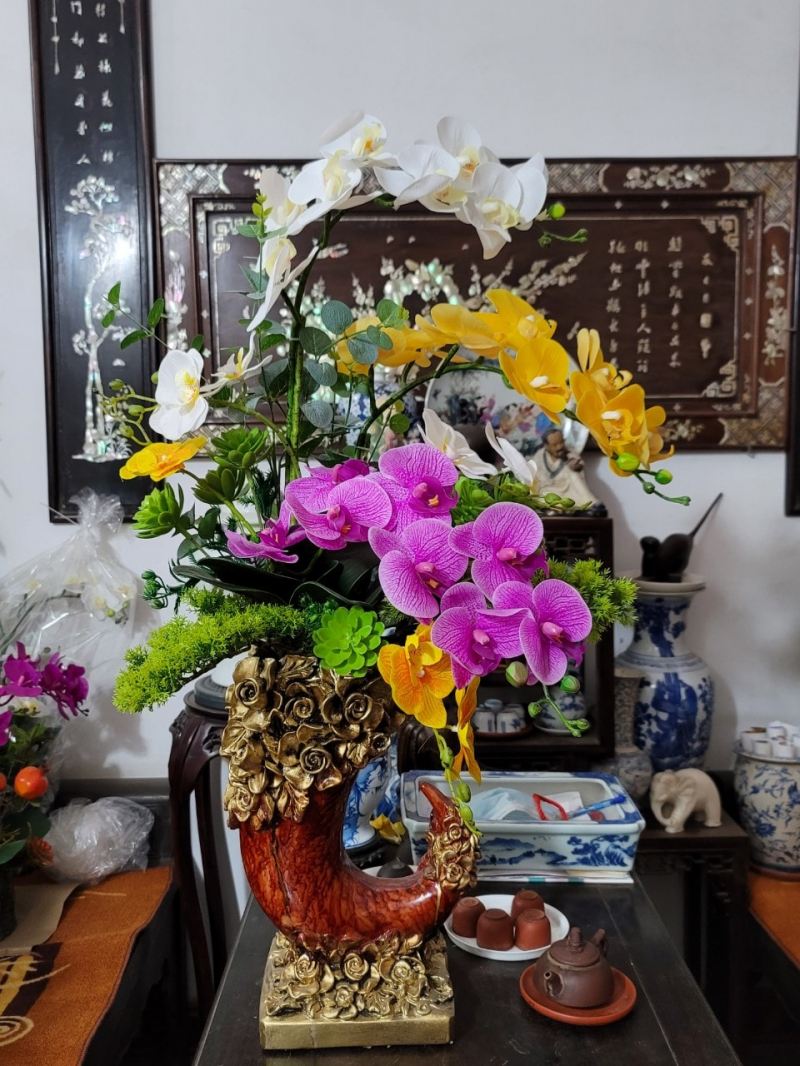 Hoa Lụa Tiến Nhàn