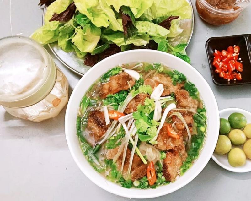 Bún chả Hoa Trúc