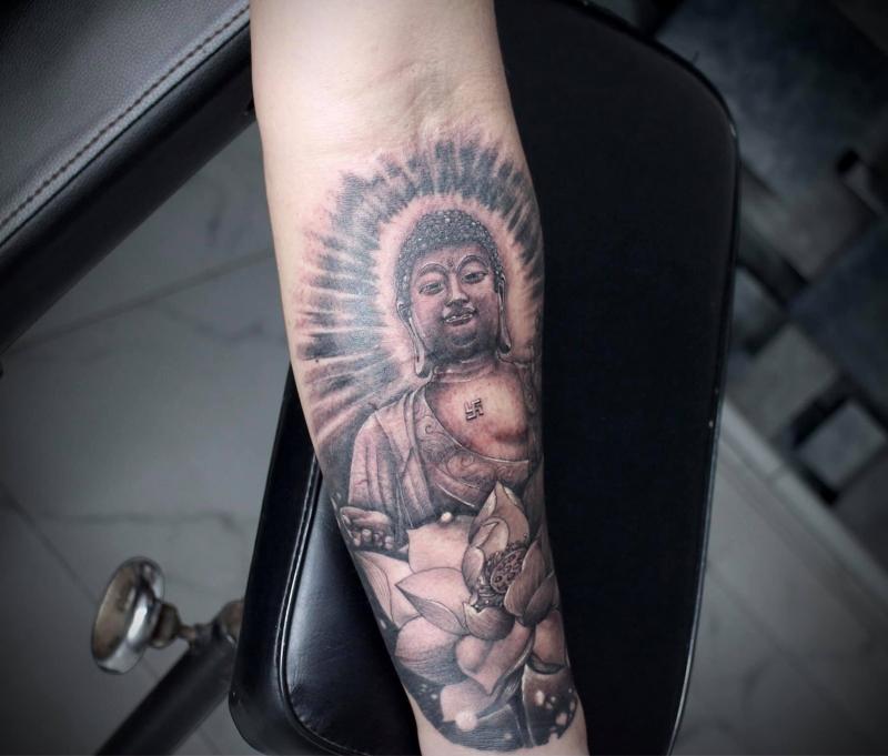 Hoàng D. Lộc Tattoo