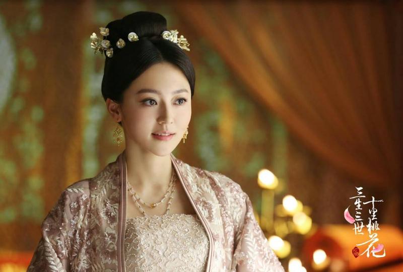 Tố Cẩm (Tam Sinh Tam Thế Thập Lý Đào Hoa)