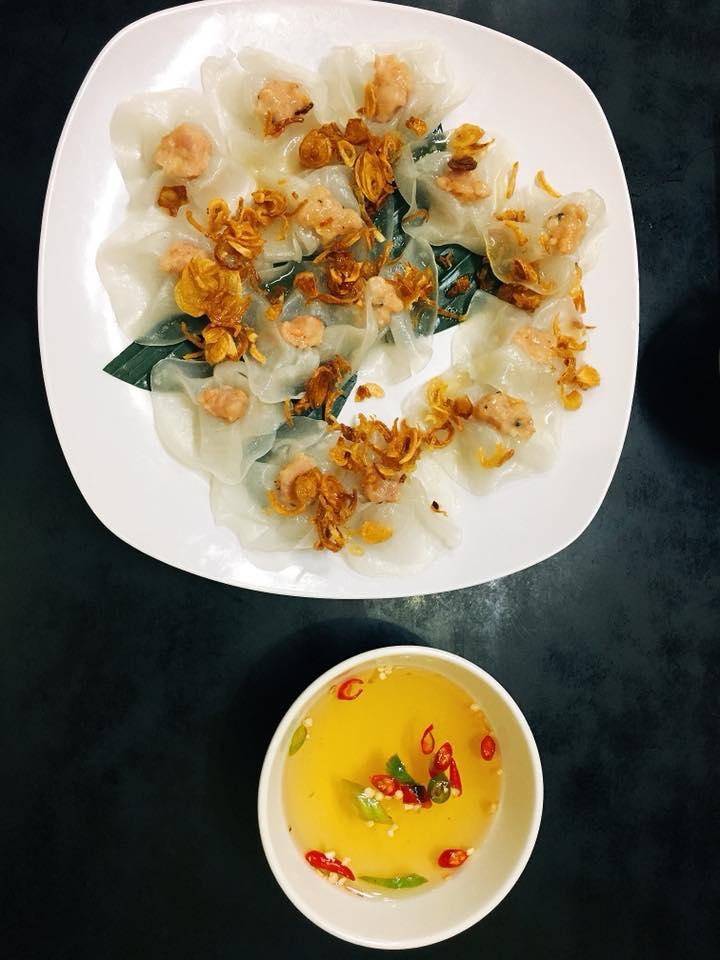 Bông Hồng Trắng