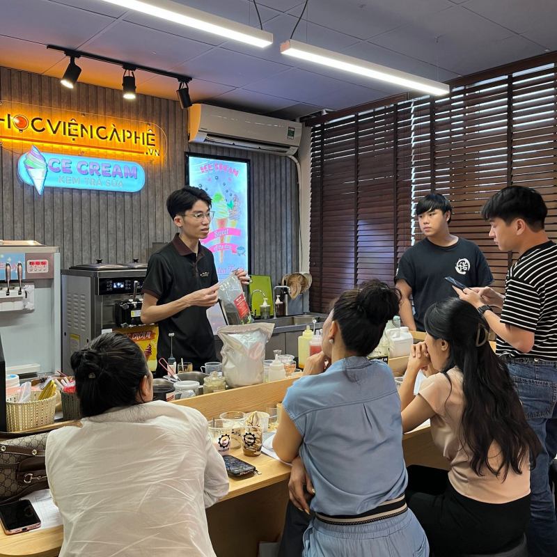 Học viện Cà Phê