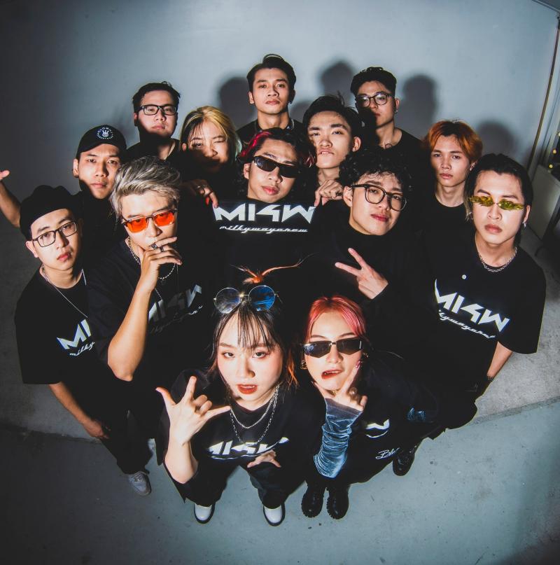 Học viện Dải Ngân Hà (Milky Way Crew)