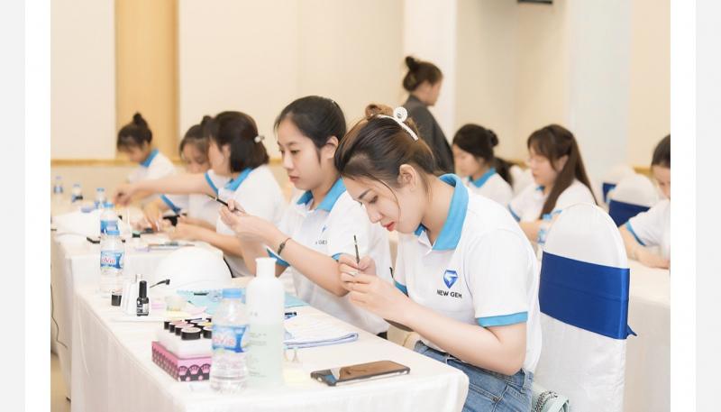 Học Viện Thẩm Mỹ New Gem