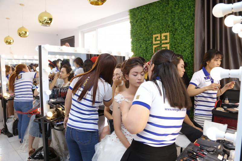 Học Viện Thẩm Mỹ New Gem