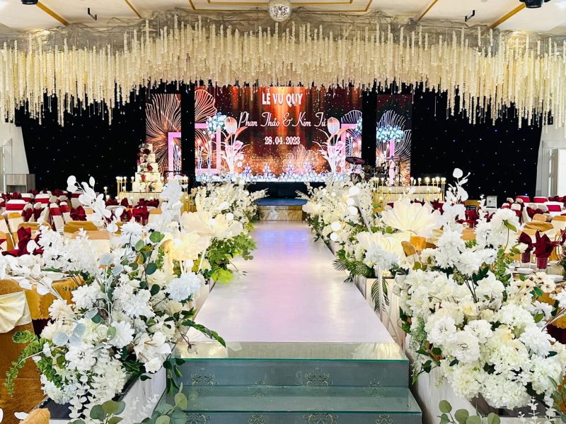 Hội Nghị & Tiệc Cưới Minh Châu Việt