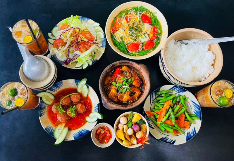 Nhà Hàng Cơm Niêu 186 Lê Duẩn