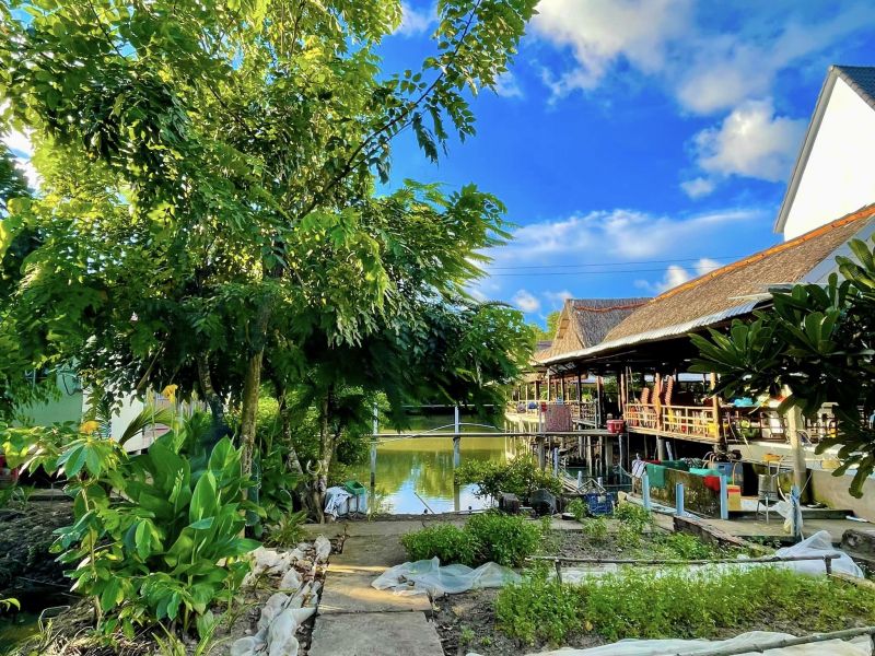 Homestay Năm Hướng