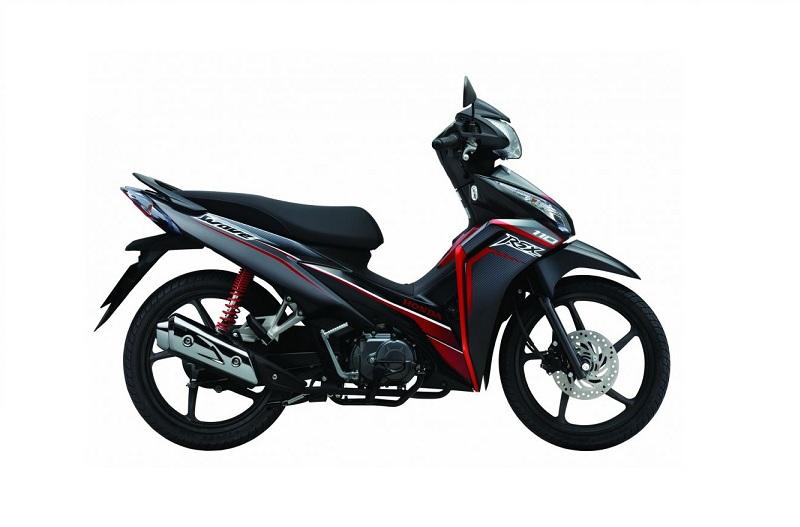 Xe máy Honda tại cửa hàng