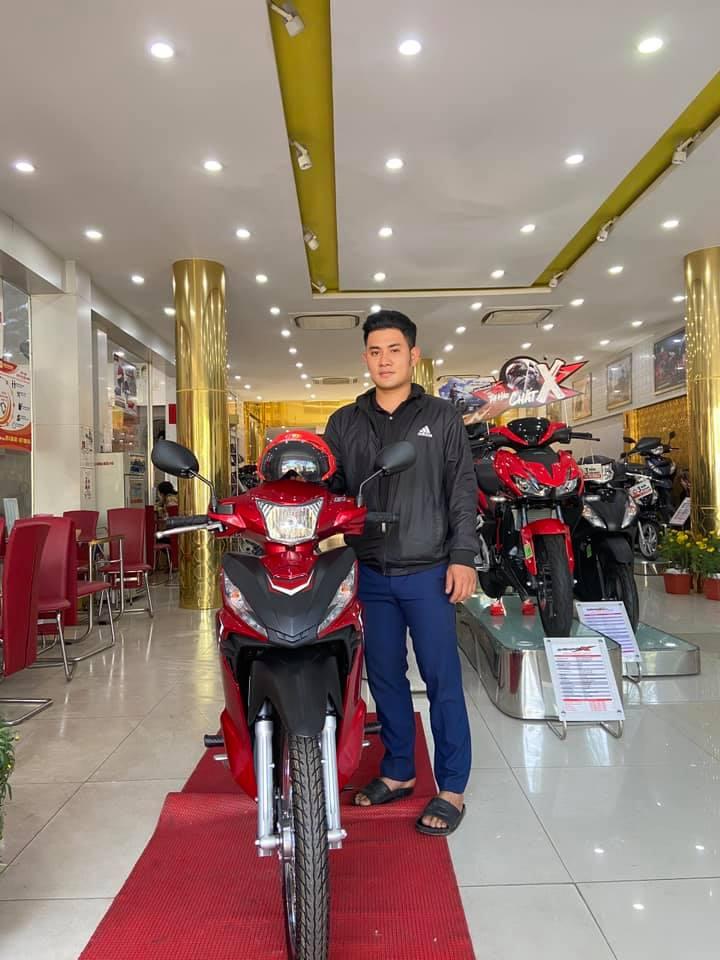 Honda Hiếu Hằng