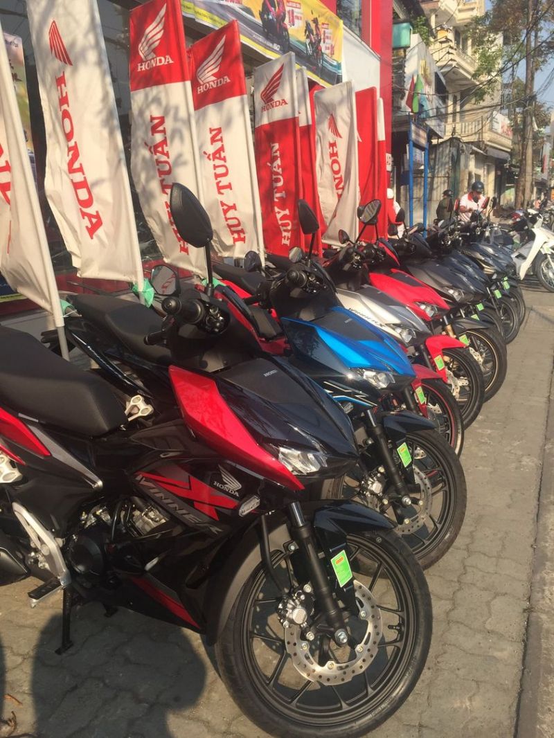Cửa hàng xe máy Huy Tuấn