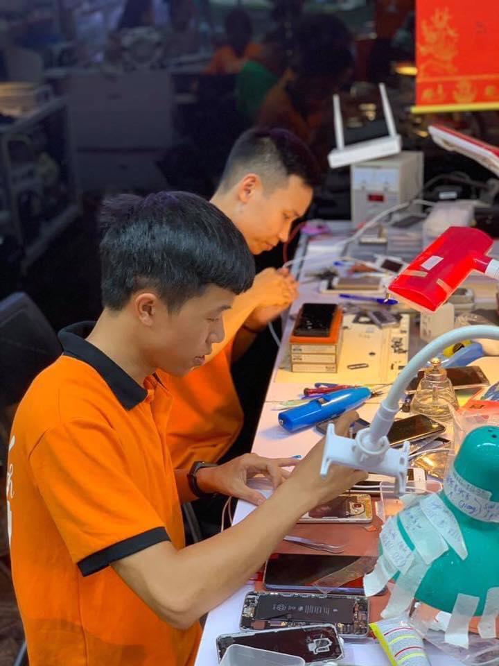 Hồng Chi Mobile