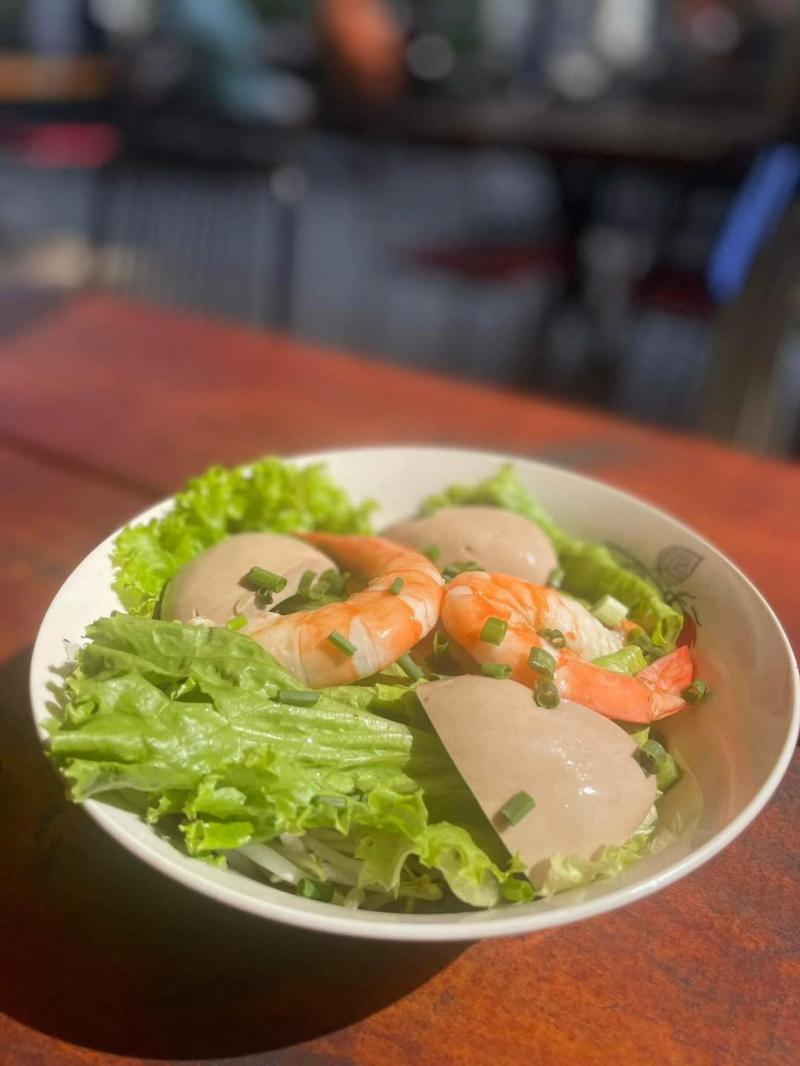 Hủ tiếu mì Chú Sè