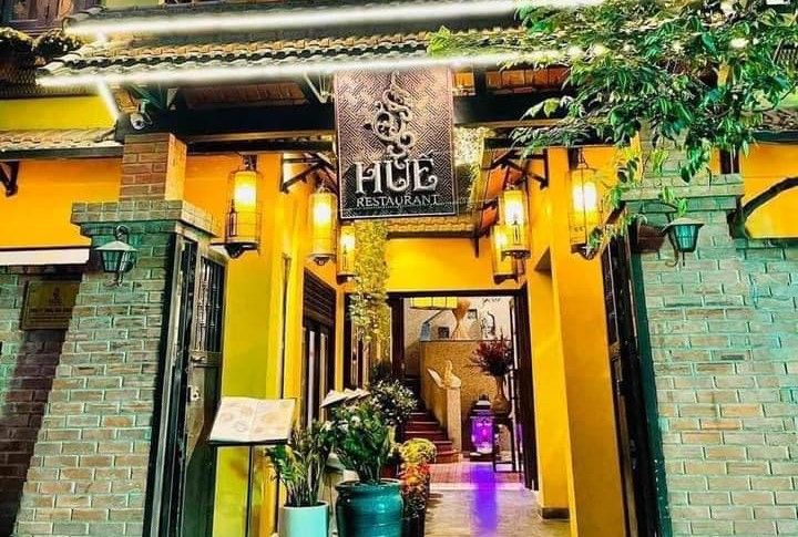 Huế Restaurant
