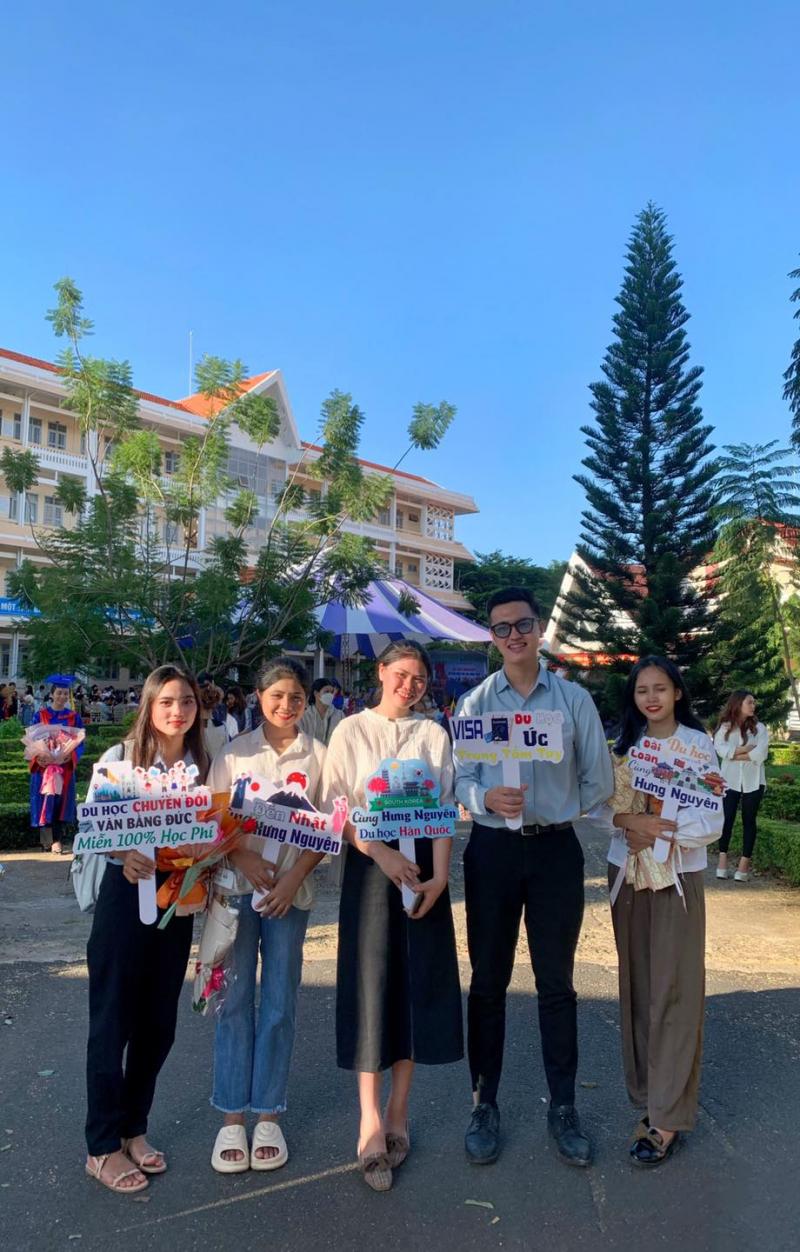 HƯNG NGUYÊN EDUCATION