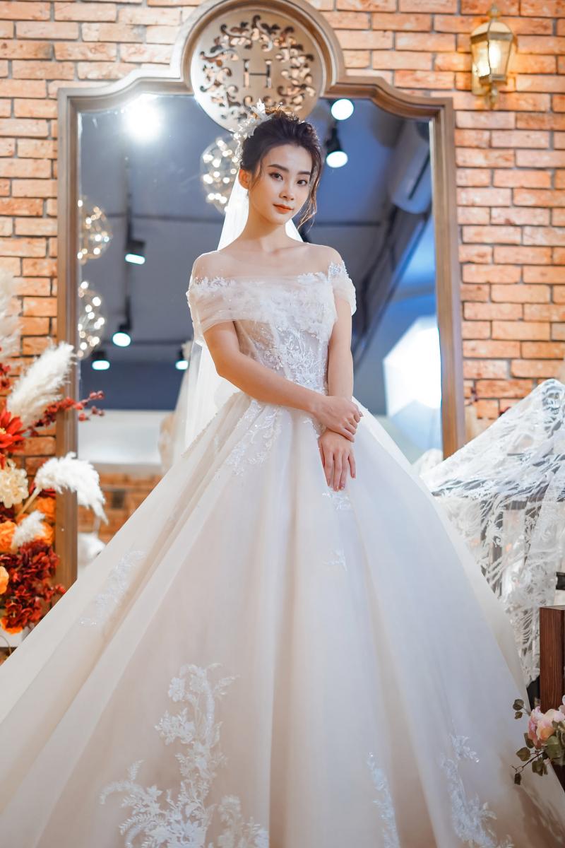 Hương Hà Nội