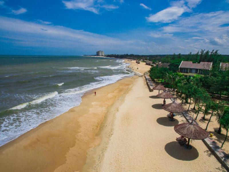 Hương Phong Hồ Cốc Beach Resort