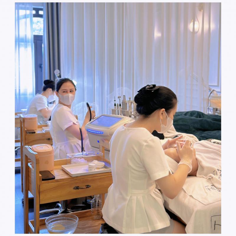 HƯƠNG Spa & Clinic