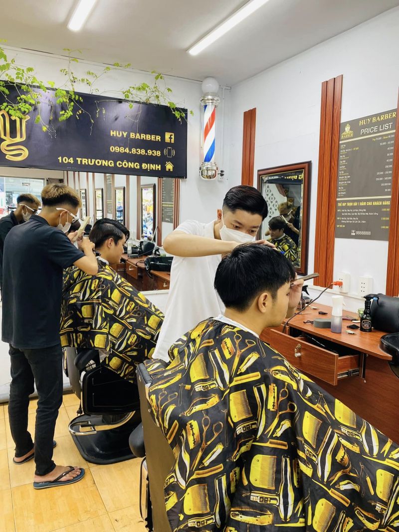 Huy Barber