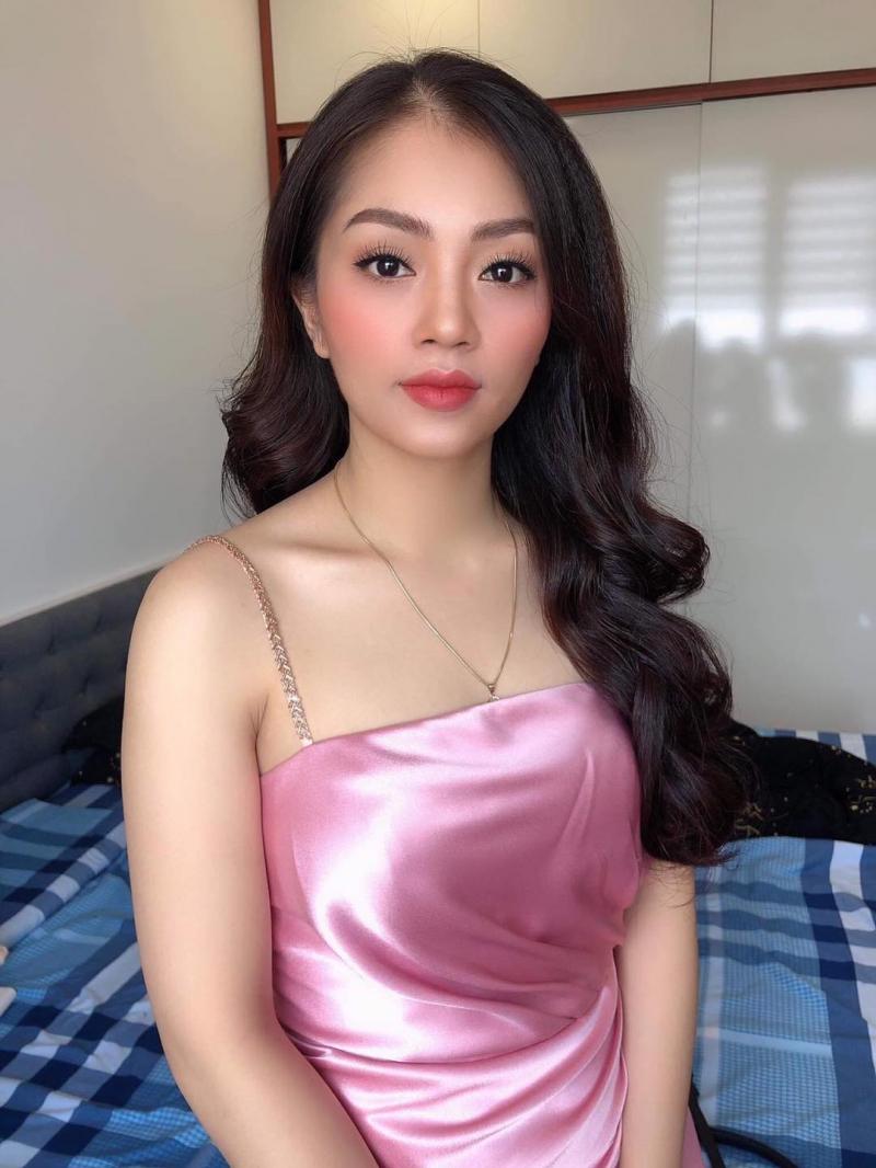Huyền Bii Makeup