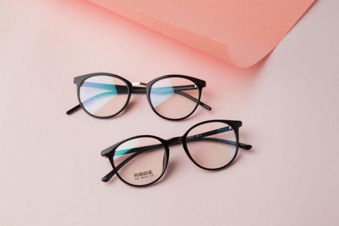 Huyền Glasses