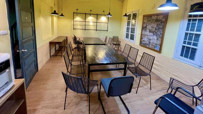 iHouse Coworking Space