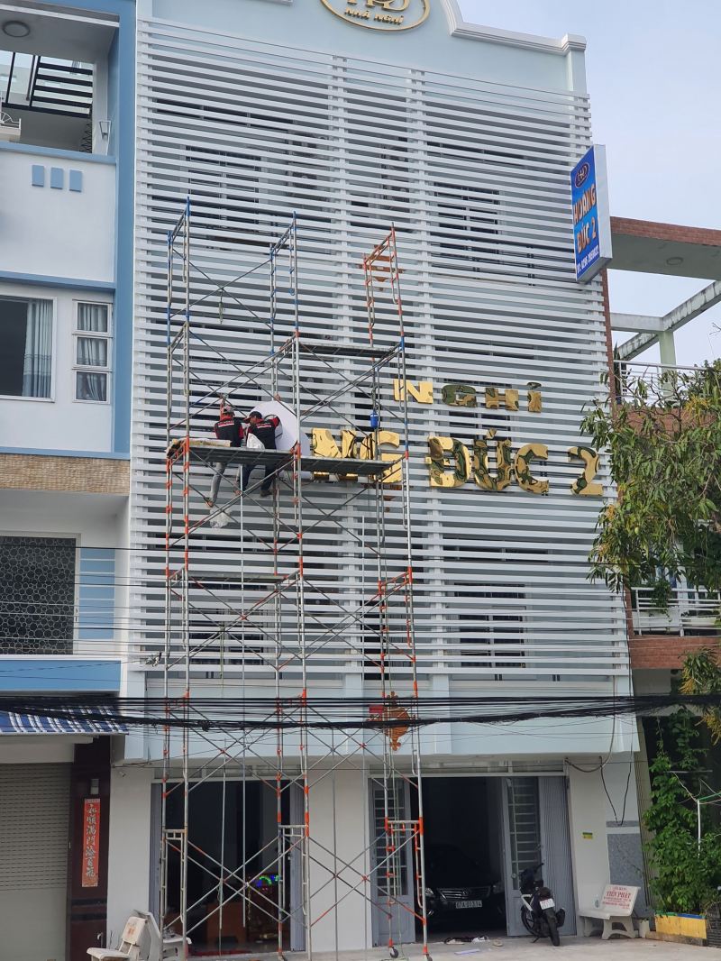 In ấn quảng cáo Phan Tường