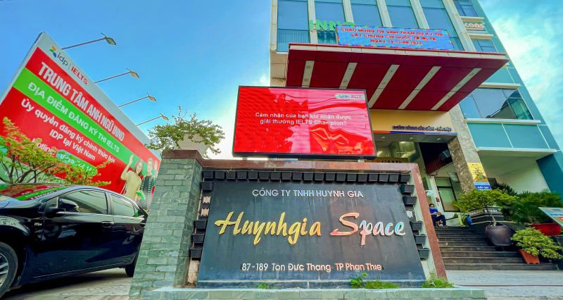 INNO language school
