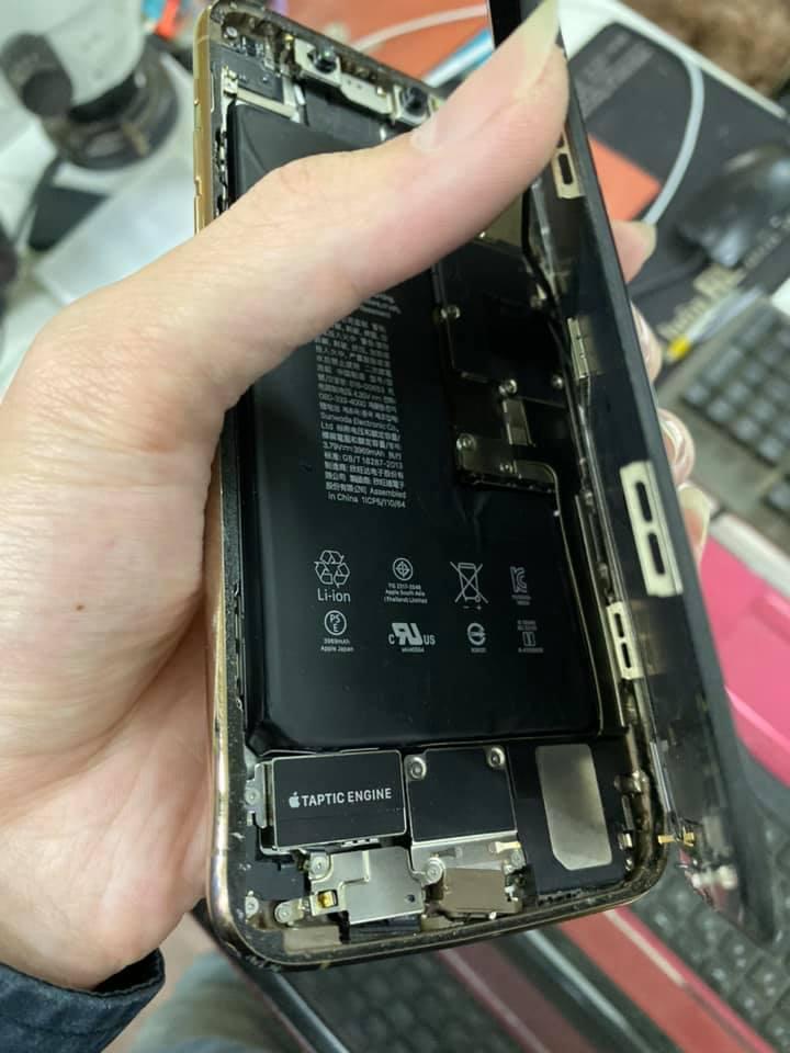 Iphone Center