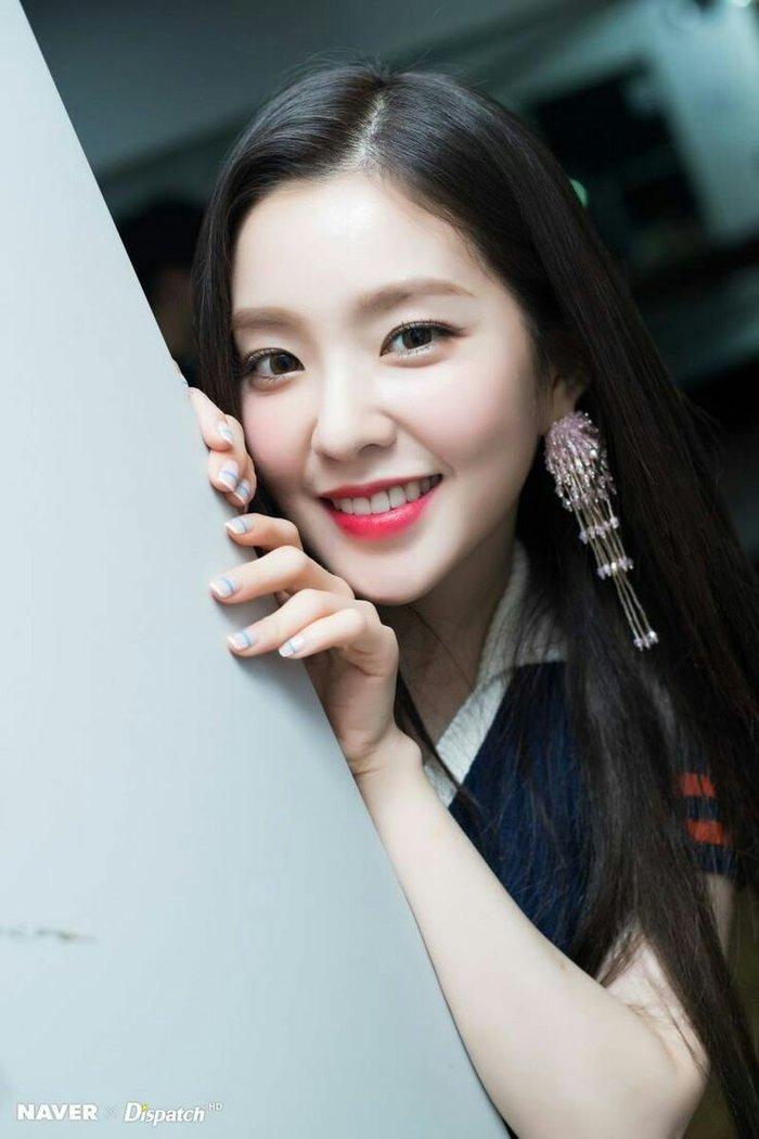 Irene (Red Velvet)