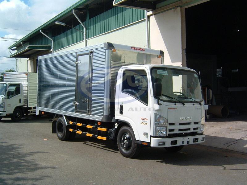 Isuzu Trung Sơn