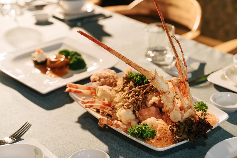 Jade Palace Saigon