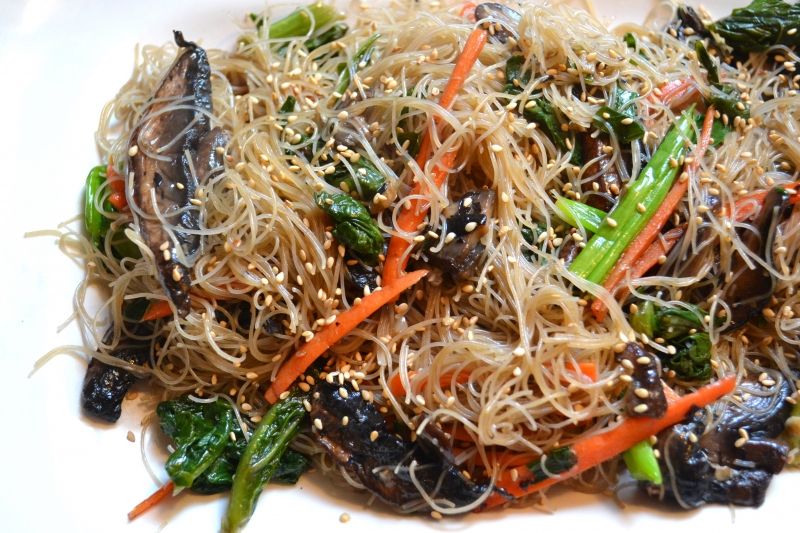 Japchae - Miến trộn