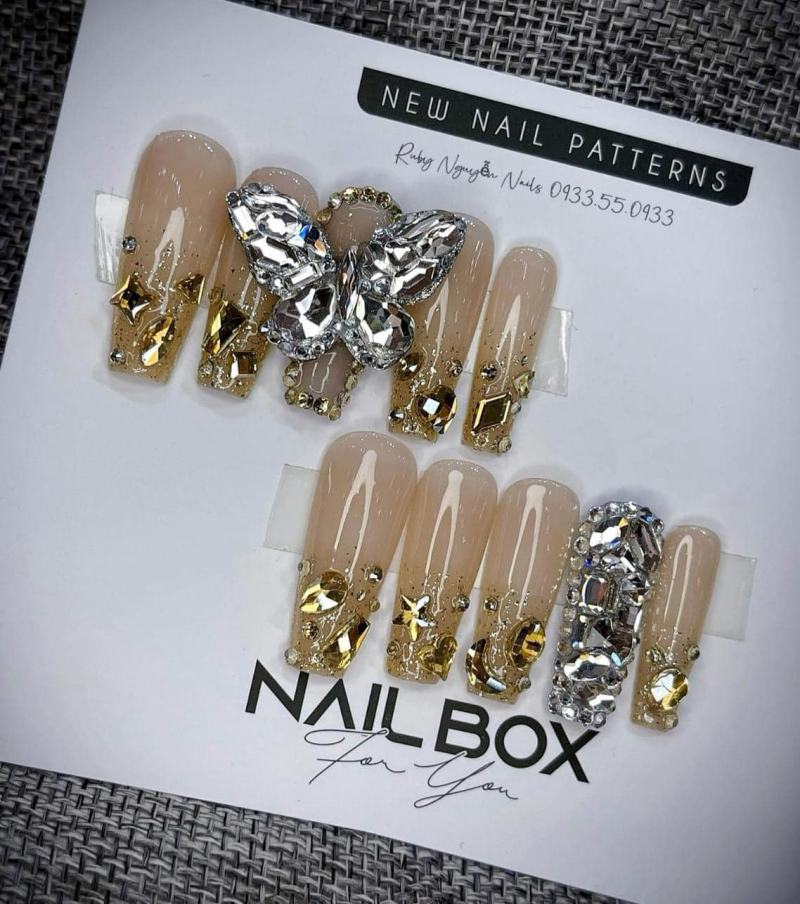 Jennys Chi Nail