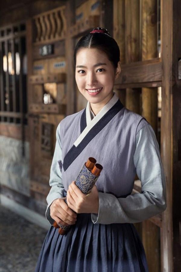 Jin Se Yeon