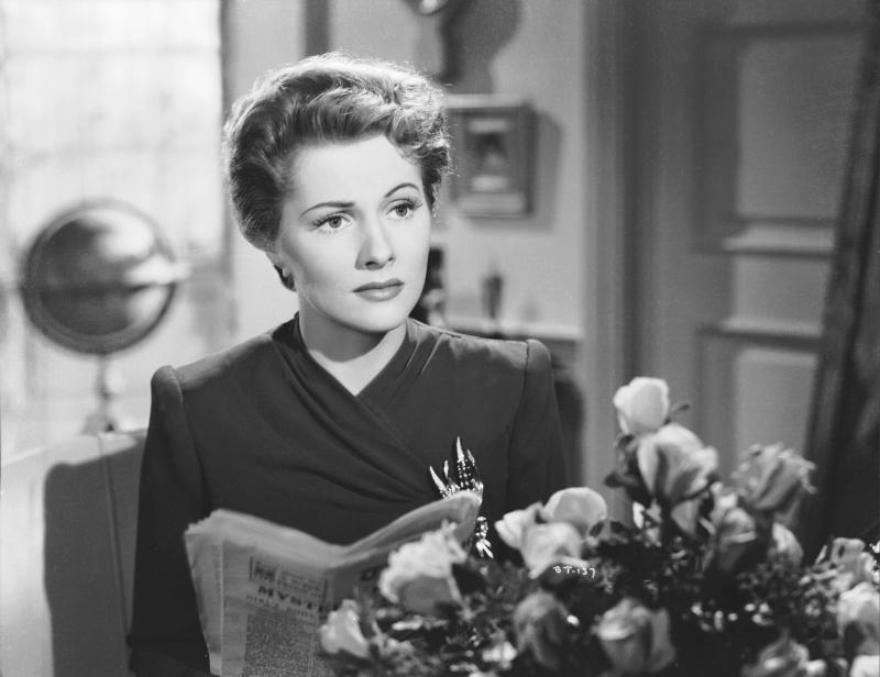 Nữ diễn viên xinh đẹp Joan Fontaine 
