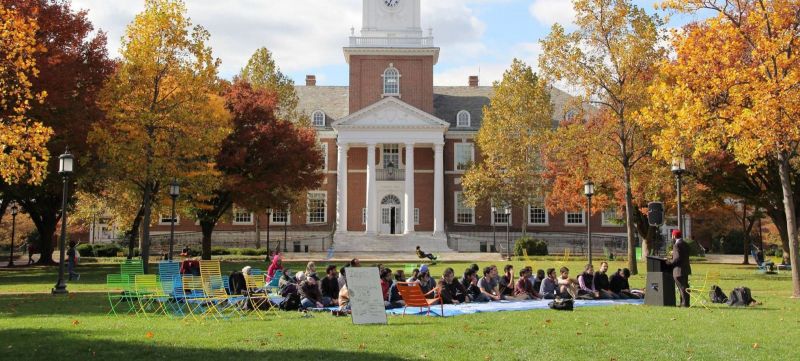 Johns Hopkins University, Hoa Kỳ