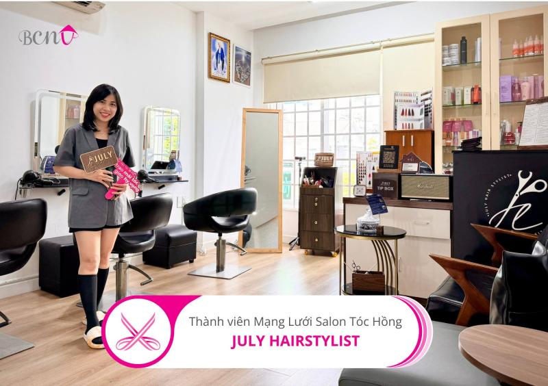 JULY HairStylist