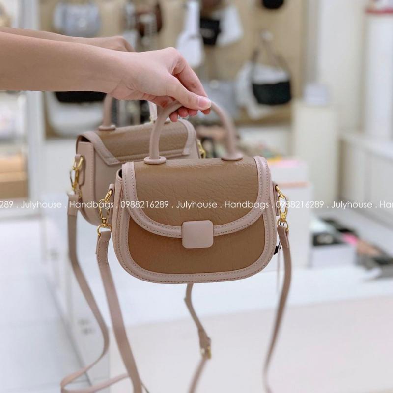 Mẫu túi đeo chéo đầy năng động nhà July