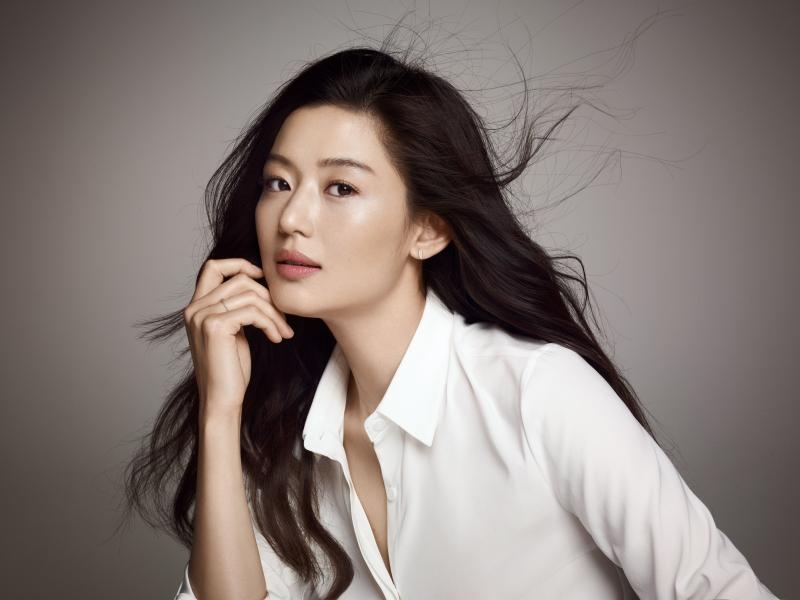 Nữ diễn viên Jun Ji-hyun