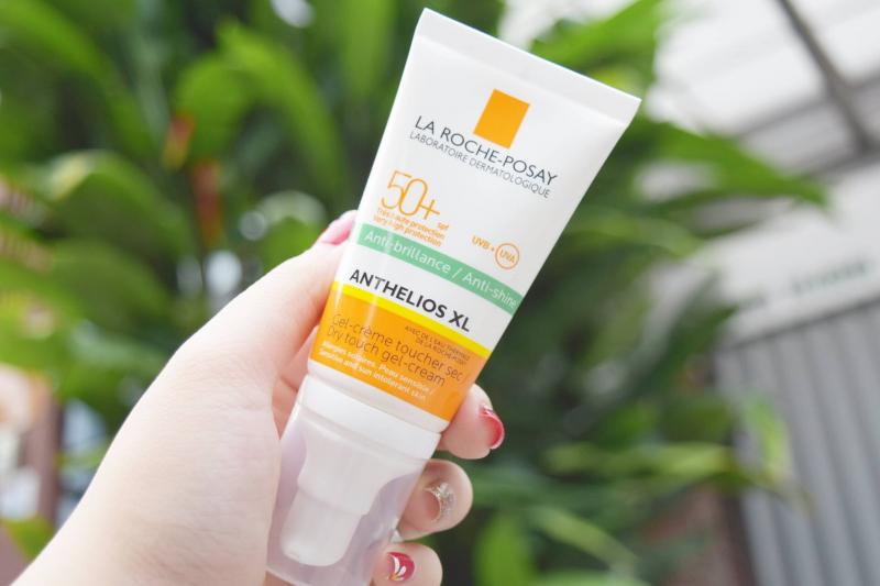 Kem chống nắng không màu kiểm soát dầu La Roche-Posay Anthelios Anti-Shine Gel-Cream