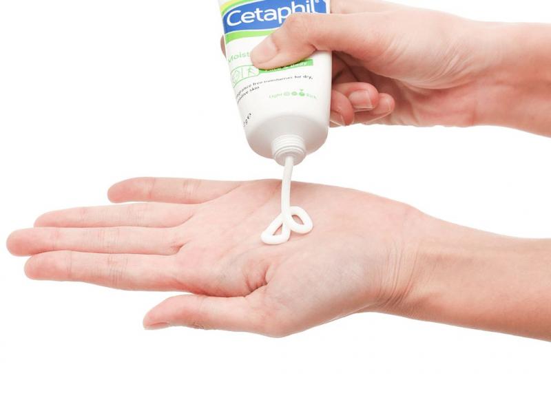 Cetaphil Moisturizing Cream