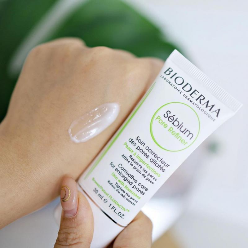 Kem dưỡng se nhỏ lỗ chân lông Bioderma Sébium Pore refiner