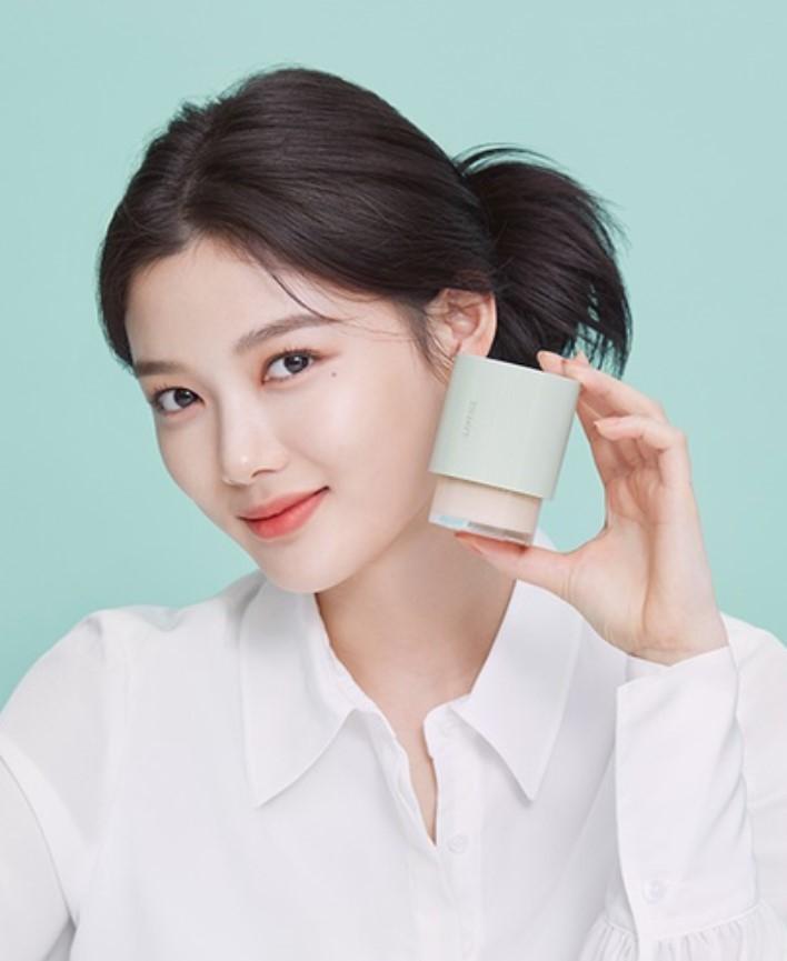 Kem nền dưỡng ẩm che khuyết điểm 48h Laneige Neo Foundation Matte