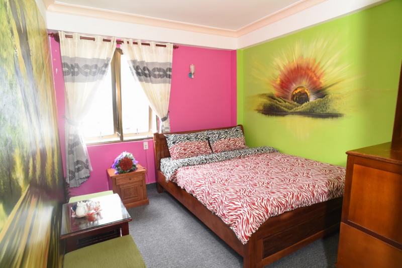 Ken's Backpackers Hotel