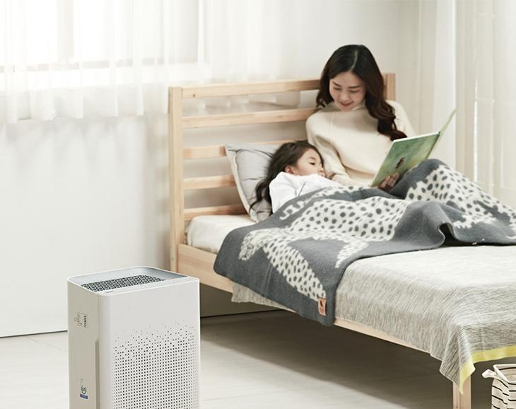 Khả năng hút gió mạnh mẽ từ 3 hướng nhanh chóng làm sạch không khí