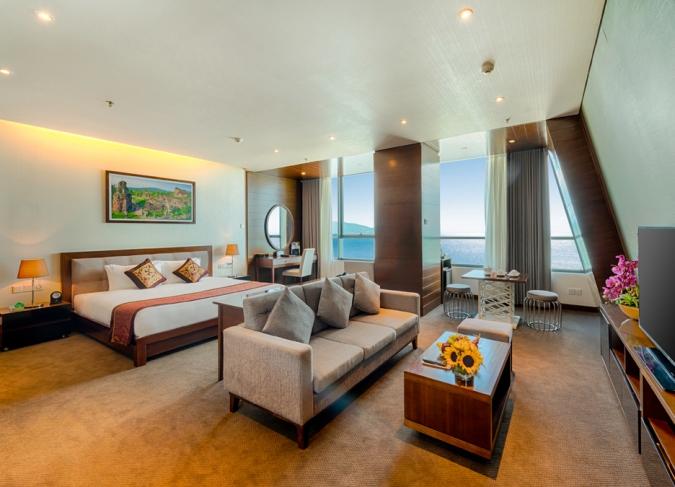 Khách sạn Grand Tourane