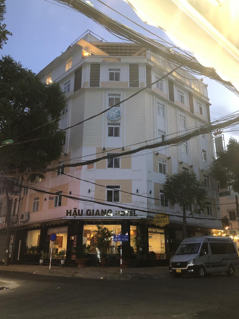 Khách Sạn Hậu Giang