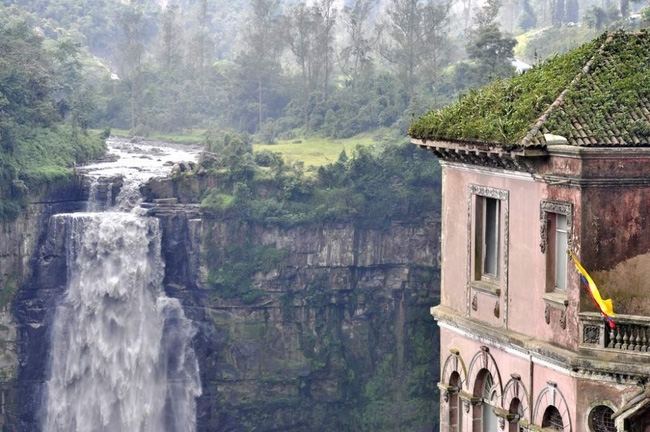 Khách sạn ma Del Salto